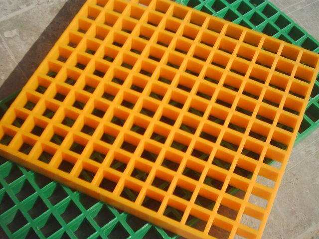 解说青青草原网址模具的加工应用